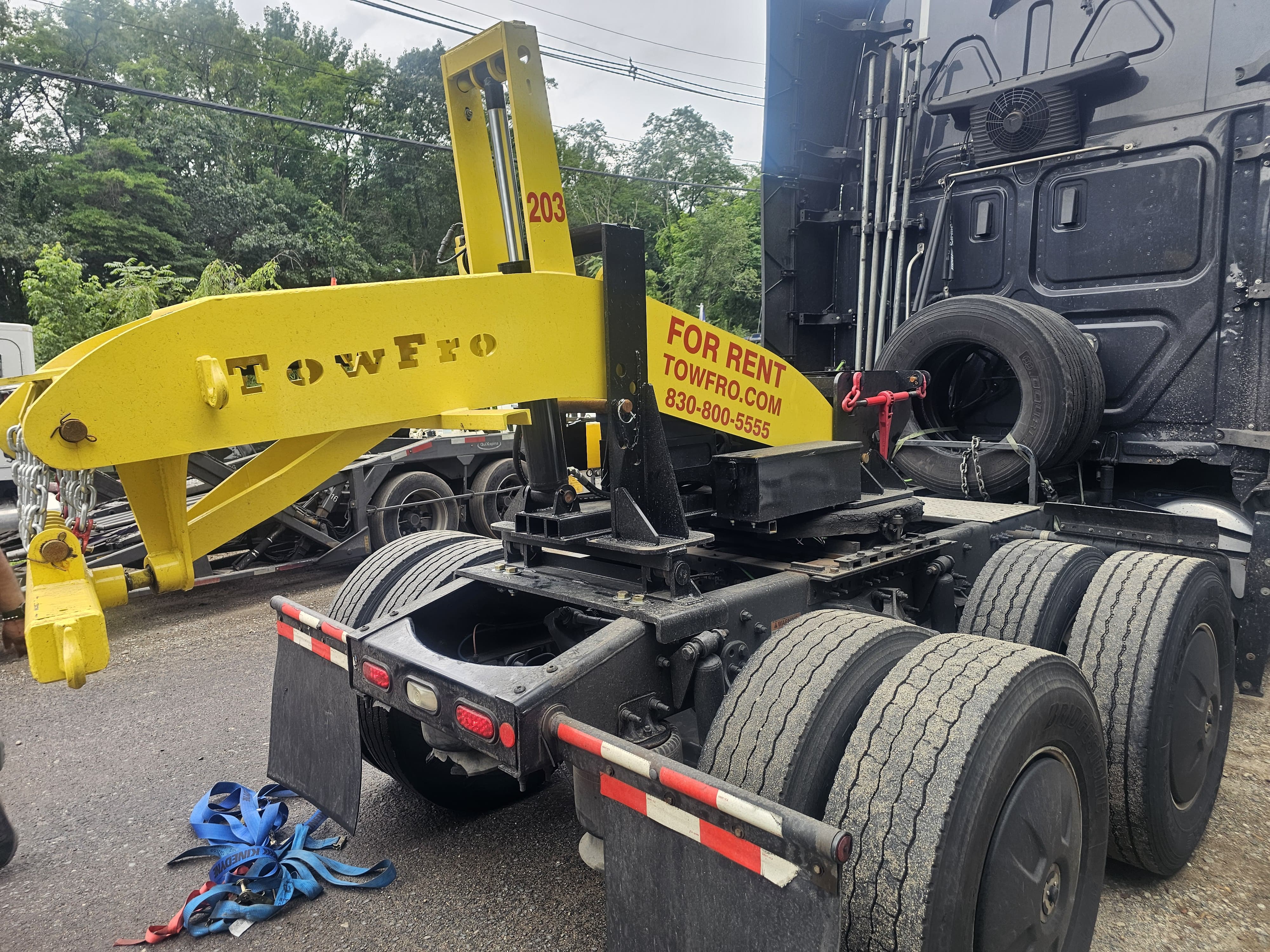 Tow Fro Boom Wrecker